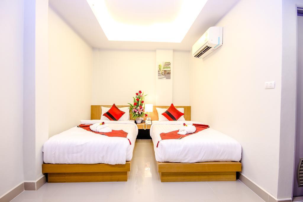 Pkl Residence Patong Luaran gambar