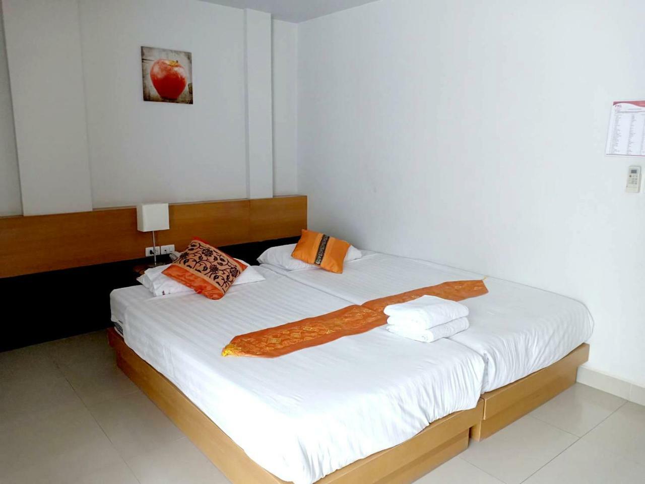Pkl Residence Patong Luaran gambar