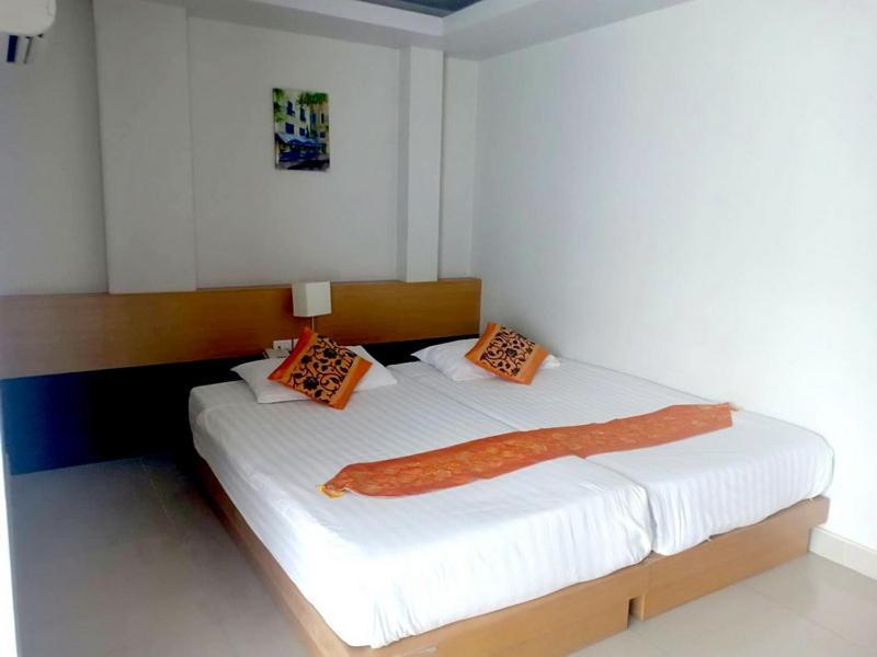 Pkl Residence Patong Luaran gambar